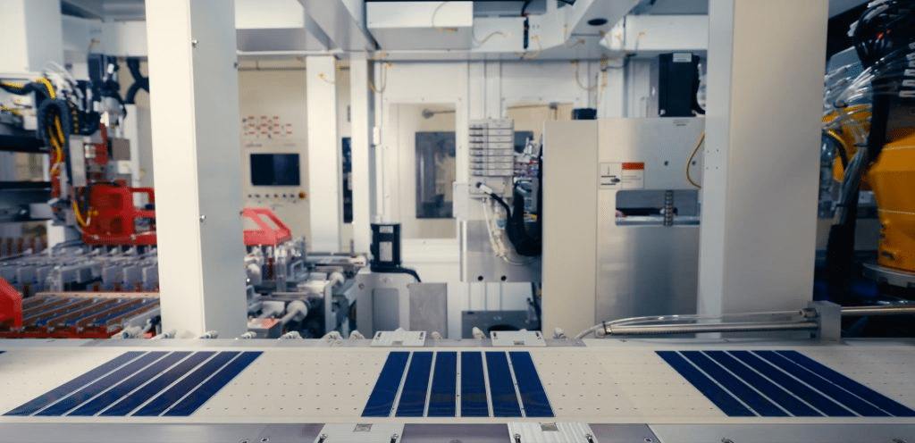 Tesla solar panel factory a houston: sfida da 100 gw?