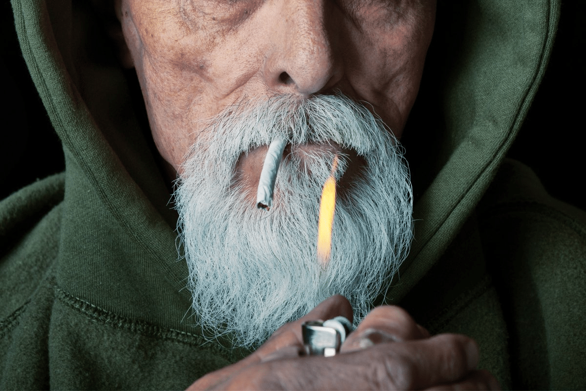 Cannabis e cervello: cosa suggeriscono gli studi sull'età