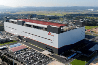 Incendio sk hynix: evacuati 3. 600 dipendenti in un impianto chip
