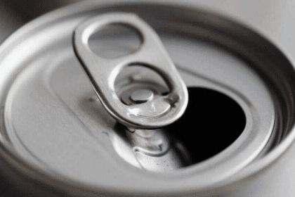 Linguetta della lattina: a cosa serve quel foro?