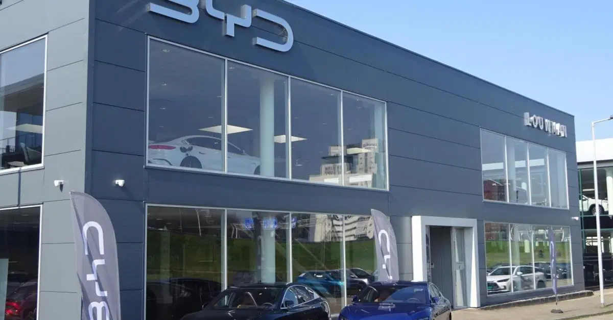 Byd voleva entrare in renault, ma parigi ha frenato