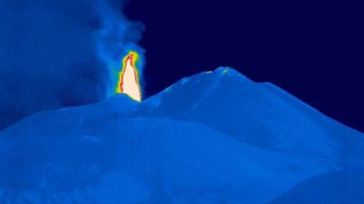 Etna torna in attività, ma per ora catania resta operativa %etna torna in attività, ma per ora catania resta operativacount(title)% Etna torna in attività, ma per ora catania resta operativa