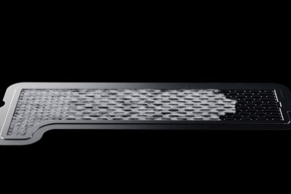 Concept di iphone pieghevole con sistema interno di raffreddamento a camera di vapore