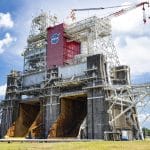 Nasa prepara i test di new glenn, ma riusa un banco dell’apollo