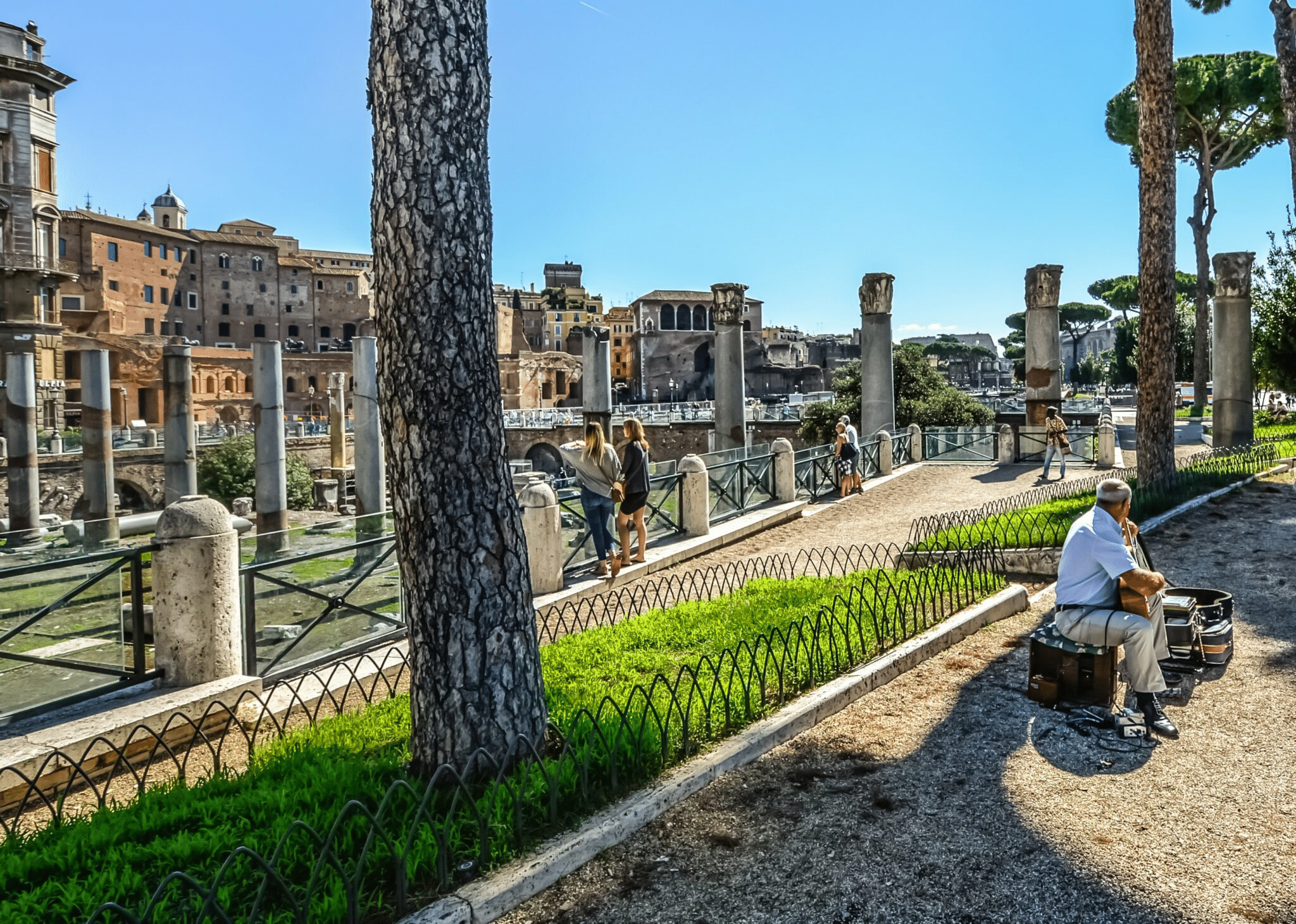 Perché di notte fa ancora così caldo? La città non riesce più a raffreddarsi %perché di notte fa ancora così caldo? La città non riesce più a raffreddarsicount(title)% Perché di notte fa ancora così caldo? La città non riesce più a raffreddarsi