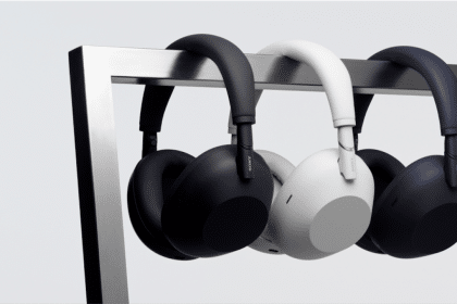 Cuffie sony usate come sistema di head tracking per simulatori di guida e volo su pc