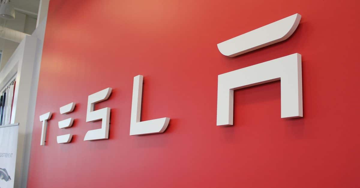 Tesla chiede di annullare la condanna autopilot da 243 milioni %tesla chiede di annullare la condanna autopilot da 243 milionicount(title)% Tesla chiede di annullare la condanna autopilot da 243 milioni