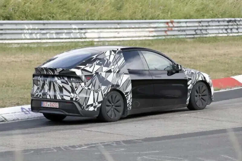 Tesla model y l testa in europa, ma il prezzo può frenarla %tesla model y l testa in europa, ma il prezzo può frenarlacount(title)% Tesla model y l testa in europa, ma il prezzo può frenarla