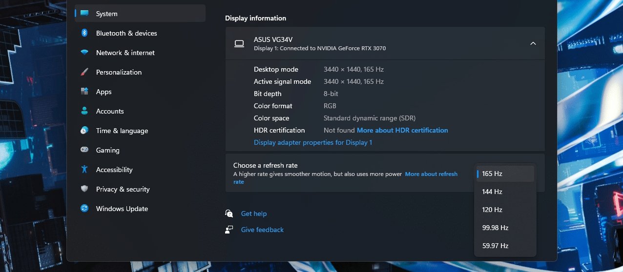 Monitor nero per qualche secondo a 144 o 165 hz: perché succede e come risolvere