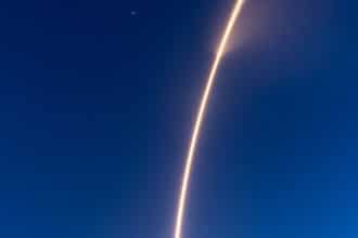 Spectrum di isar aerospace durante il lancio orbitale da andøya il 5 settembre 2026