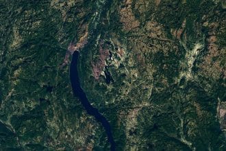 Il cratere uhackatik in quebec osservato dal satellite landsat 8
